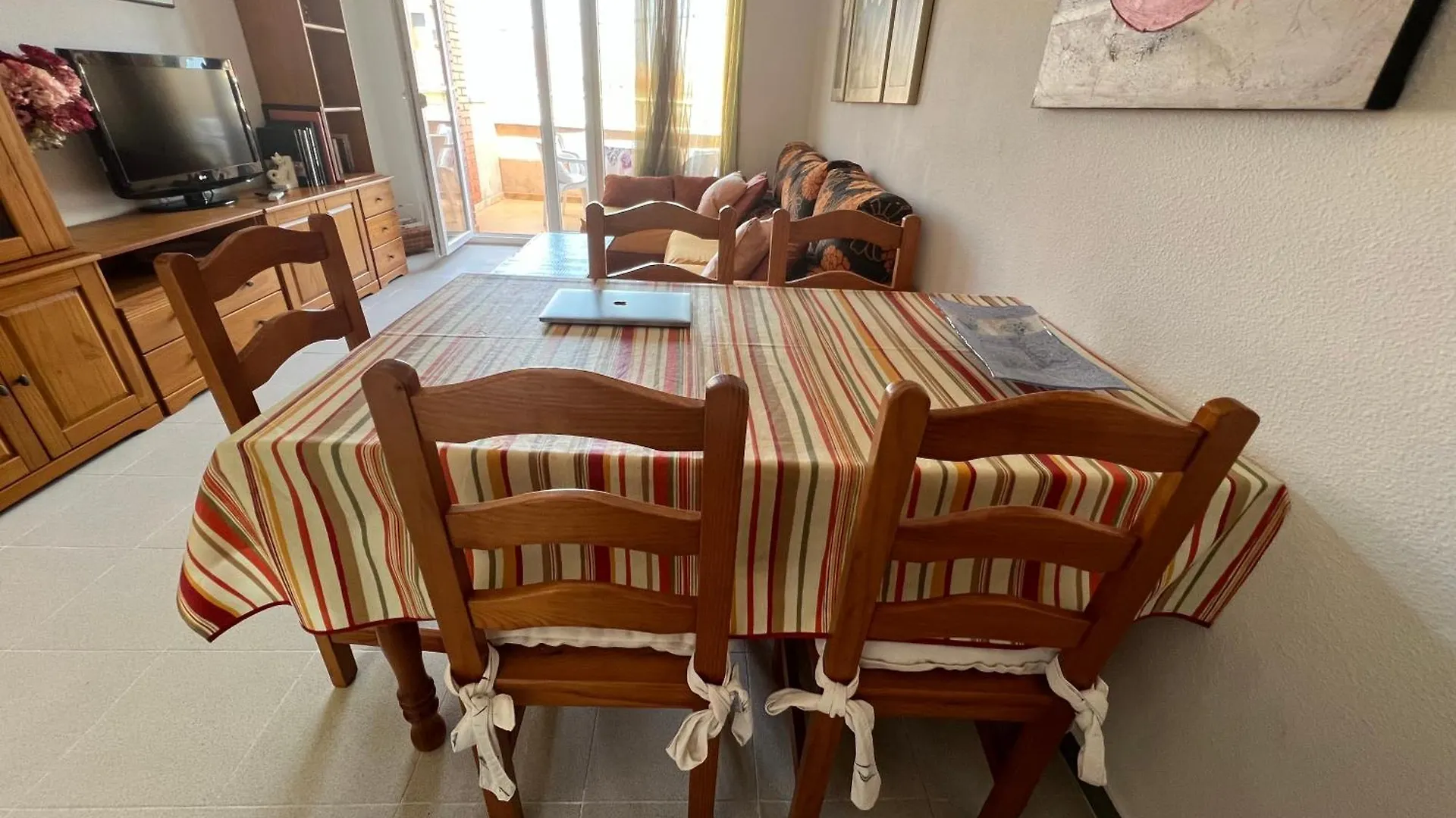 Apartamentos El Dorado 미아미플라자 0*,  스페인